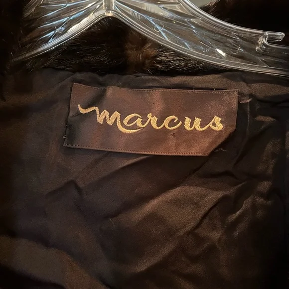 Neiman Marcus Mink coat - Picture 4 of 5